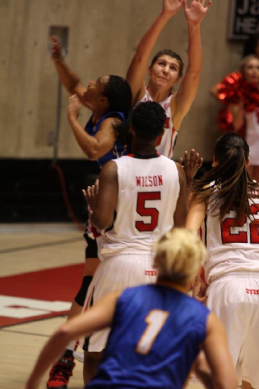 2013-12-30 19:19:51 ** Basketball, Cheyenne Wilson, Damenbasketball, Danielle Rodriguez, Emily Potter, UC Santa Barbara, Utah Utes ** 