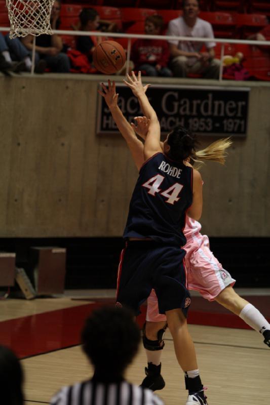 2012-02-11 15:19:32 ** Arizona, Basketball, Damenbasketball, Taryn Wicijowski, Utah Utes ** 