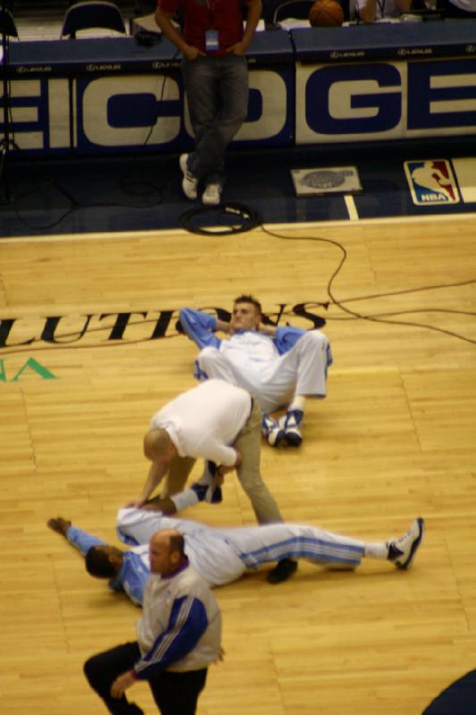 2008-03-03 18:51:20 ** Basketball, Utah Jazz ** In der Bildmitte ist Andrei Kirilenko.
