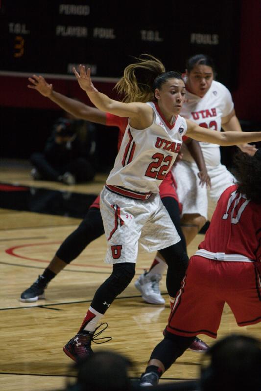 2015-11-17 20:24:39 ** Basketball, Damenbasketball, Danielle Rodriguez, Joeseta Fatuesi, Lamar, Utah Utes ** 