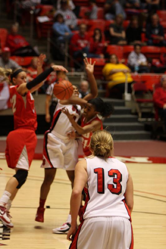 2011-02-19 18:23:56 ** Basketball, Janita Badon, New Mexico Lobos, Rachel Messer, Utah Utes, Women's Basketball ** 